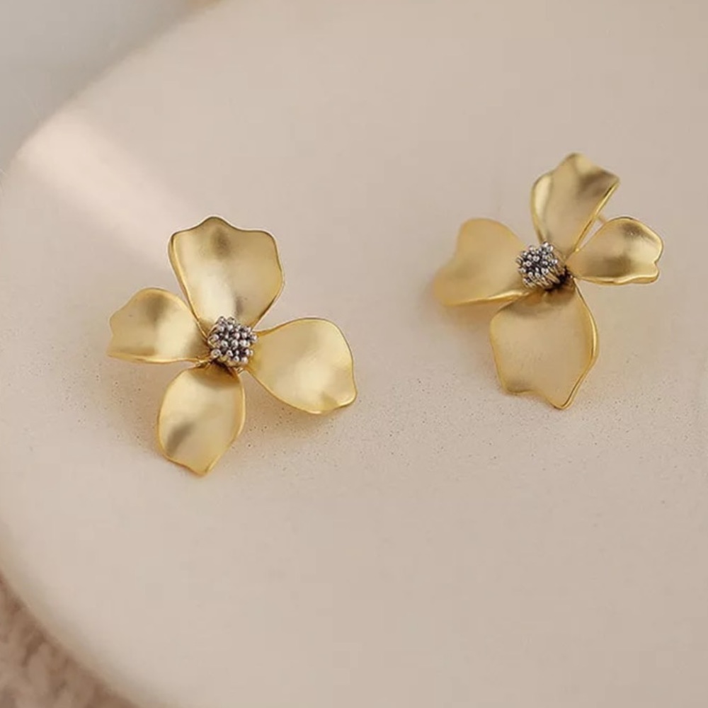 Gold Flower Earrings